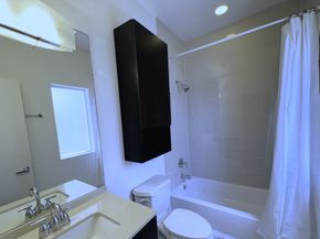 1524 Blodgett Street, Houston TX 77004