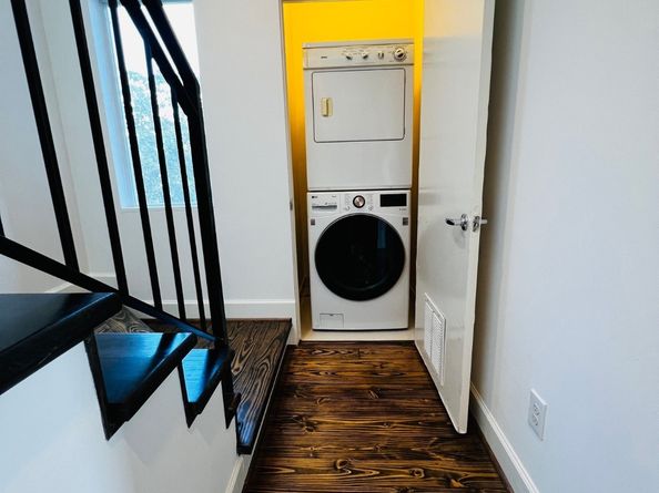 1524 Blodgett Street, Houston TX 77004