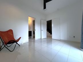 1524 Blodgett Street, Houston TX 77004