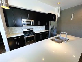 1524 Blodgett Street, Houston TX 77004