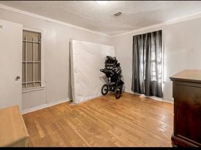 5810 Southgood Street, Houston TX 77033