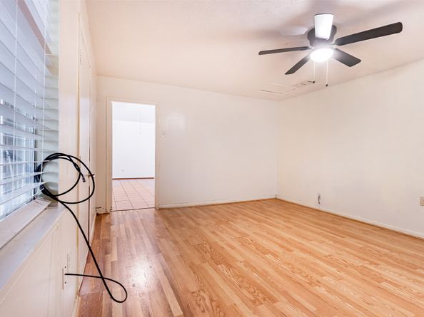 9507 Wellsworth Drive, Houston TX 77083