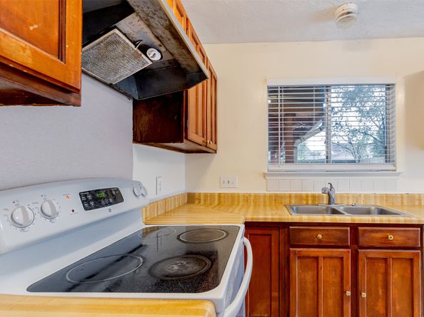 9507 Wellsworth Drive, Houston TX 77083