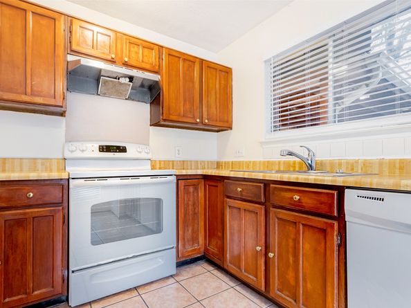 9507 Wellsworth Drive, Houston TX 77083