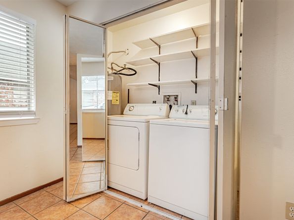 9507 Wellsworth Drive, Houston TX 77083