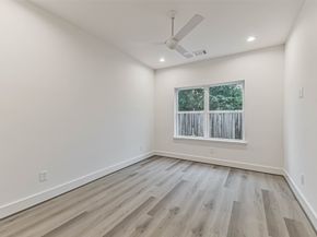 7705 Earl Rudder Way, Houston TX 77055