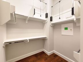 5921 Cottage Grove Lake Drive, Houston TX 77007