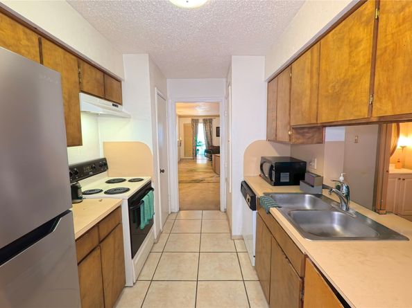 8470 Ariel Street, Houston TX 77074