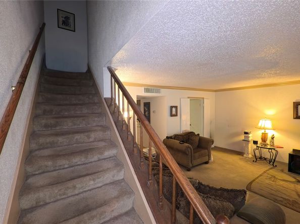 8470 Ariel Street, Houston TX 77074