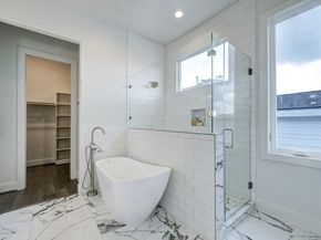 3827 Arlington Street, Houston TX 77018