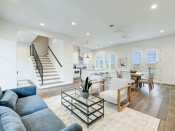 3827 Arlington Street, Houston TX 77018