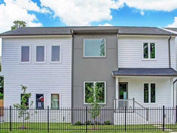 3827 Arlington Street, Houston TX 77018