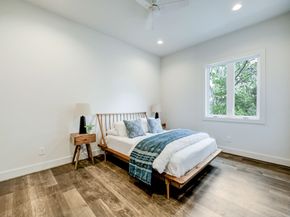 3827 Arlington Street, Houston TX 77018