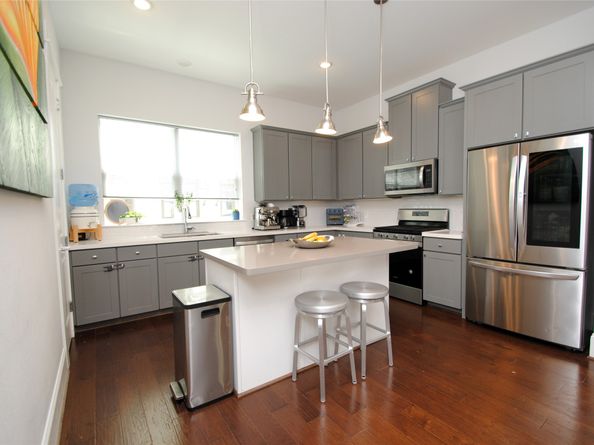 1262 N Post Oak Road B, Houston TX 77055