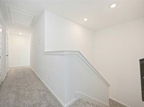 5918 Manning Oaks Street, Houston TX 77091