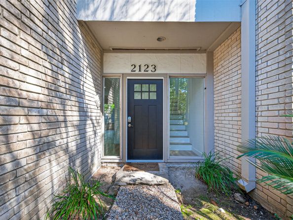 2123 Lake Village Drive, Houston TX 77339