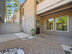 2123 Lake Village Drive, Houston TX 77339