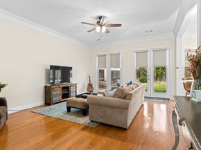 1912 Swift Boulevard, Houston TX 77030