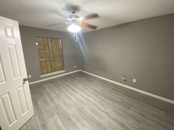 5625 Antoine Drive 1211, Houston TX 77091