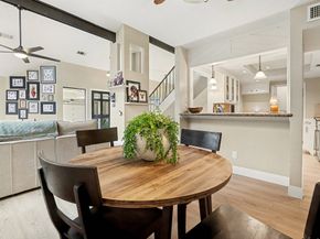 1922 Pepper Hill Way, Houston TX 77058