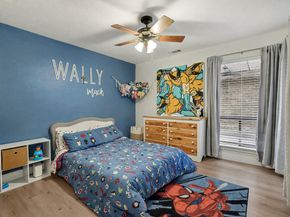 1922 Pepper Hill Way, Houston TX 77058