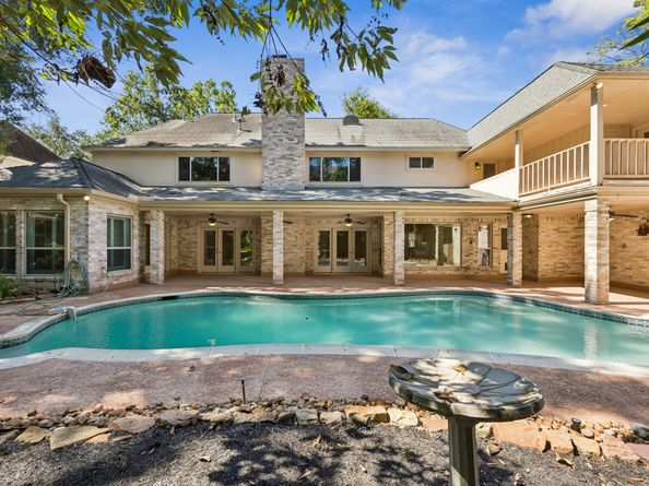 807 Herdsman Drive, Houston TX 77079