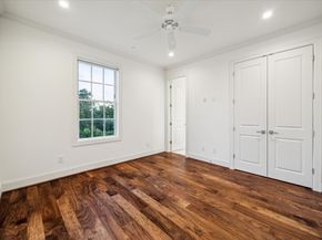 220 Morningside Park Street, Houston TX 77024
