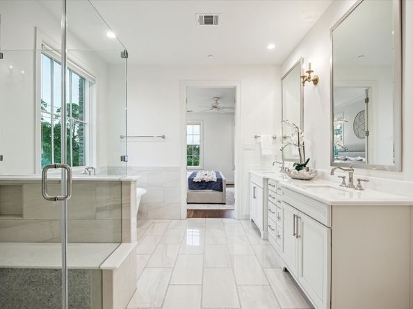 220 Morningside Park Street, Houston TX 77024