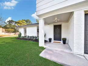 12826 Rolling Valley Drive, Cypress TX 77429