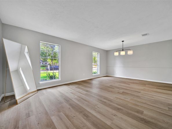 12826 Rolling Valley Drive, Cypress TX 77429