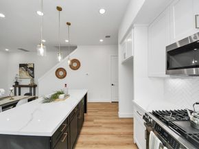 7729 Avenue J A, Houston TX 77012