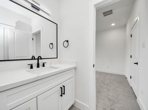 7729 Avenue J A, Houston TX 77012