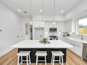 7729 Avenue J A, Houston TX 77012