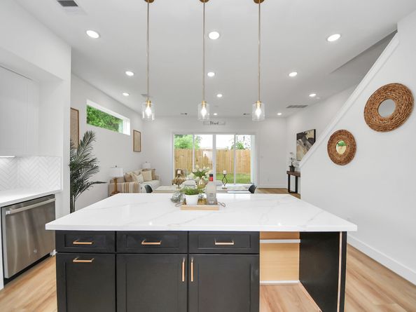 7729 Avenue J A, Houston TX 77012