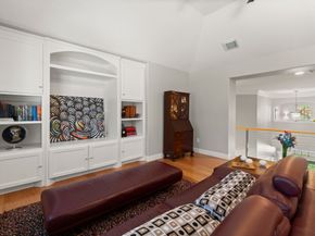 6 Marquise Oaks Place, The Woodlands TX 77382
