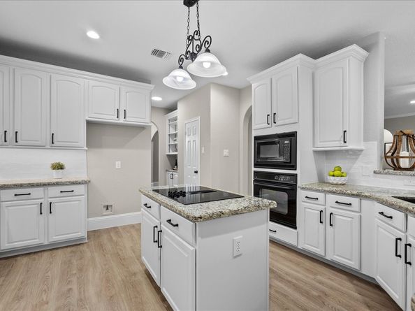 4303 Monarch Drive, Sugar Land TX 77479
