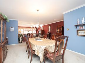 666 S Ripple Creek Drive A, Houston TX 77057