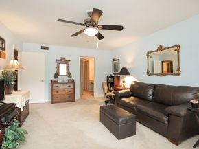 666 S Ripple Creek Drive A, Houston TX 77057