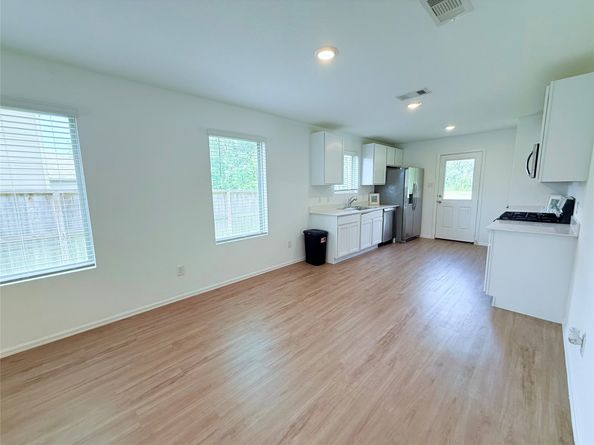 19591 Manduca Drive, New Caney TX 77357