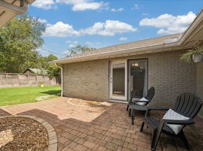 10050 Locke Lane, Houston TX 77042