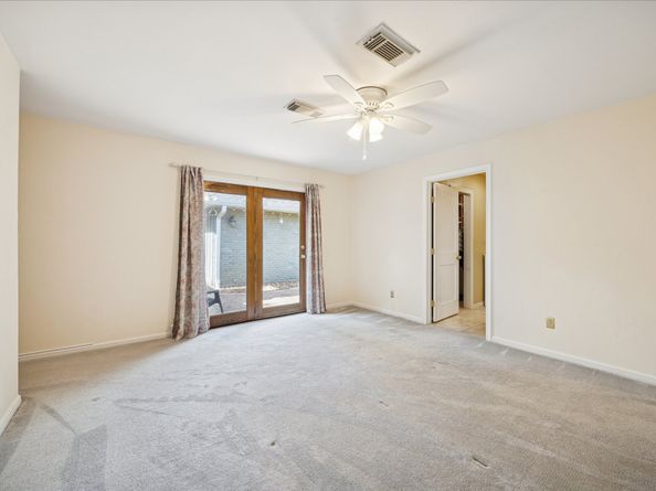 10050 Locke Lane, Houston TX 77042