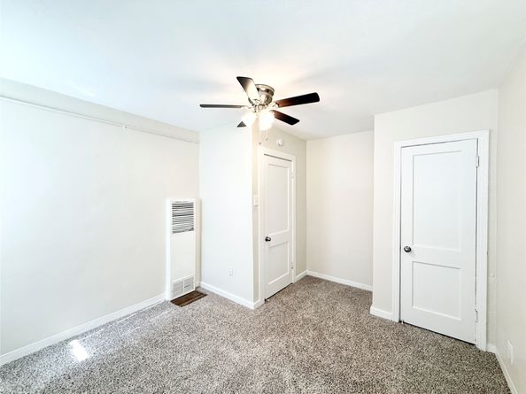 2717 Hadley Street 16, Houston TX 77004