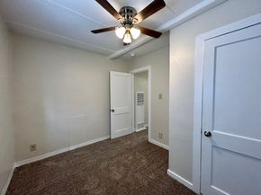 2717 Hadley Street 16, Houston TX 77004