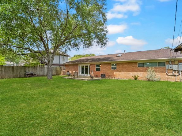 5415 WIGTON Drive, Houston TX 77096