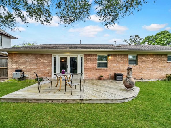 5415 WIGTON Drive, Houston TX 77096