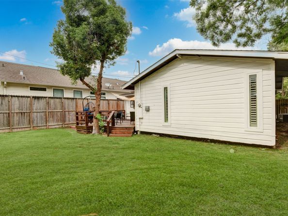 1207 Archer Street, Houston TX 77009