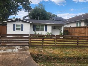 1207 Archer Street, Houston TX 77009