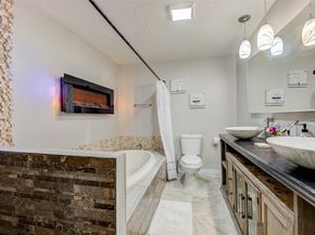 1207 Archer Street, Houston TX 77009