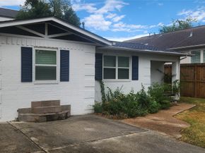 1207 Archer Street, Houston TX 77009