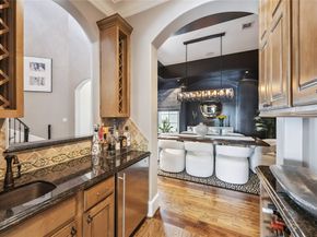 5310 Woodway Drive, Houston TX 77056